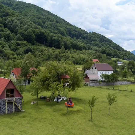 Villa Bujtina Mitaj *