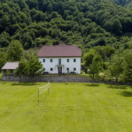 Bujtina Mitaj Villa